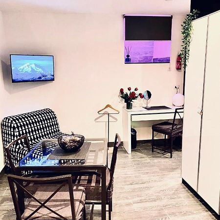 Residenza Toraldo Apartment Rome Bagian luar foto