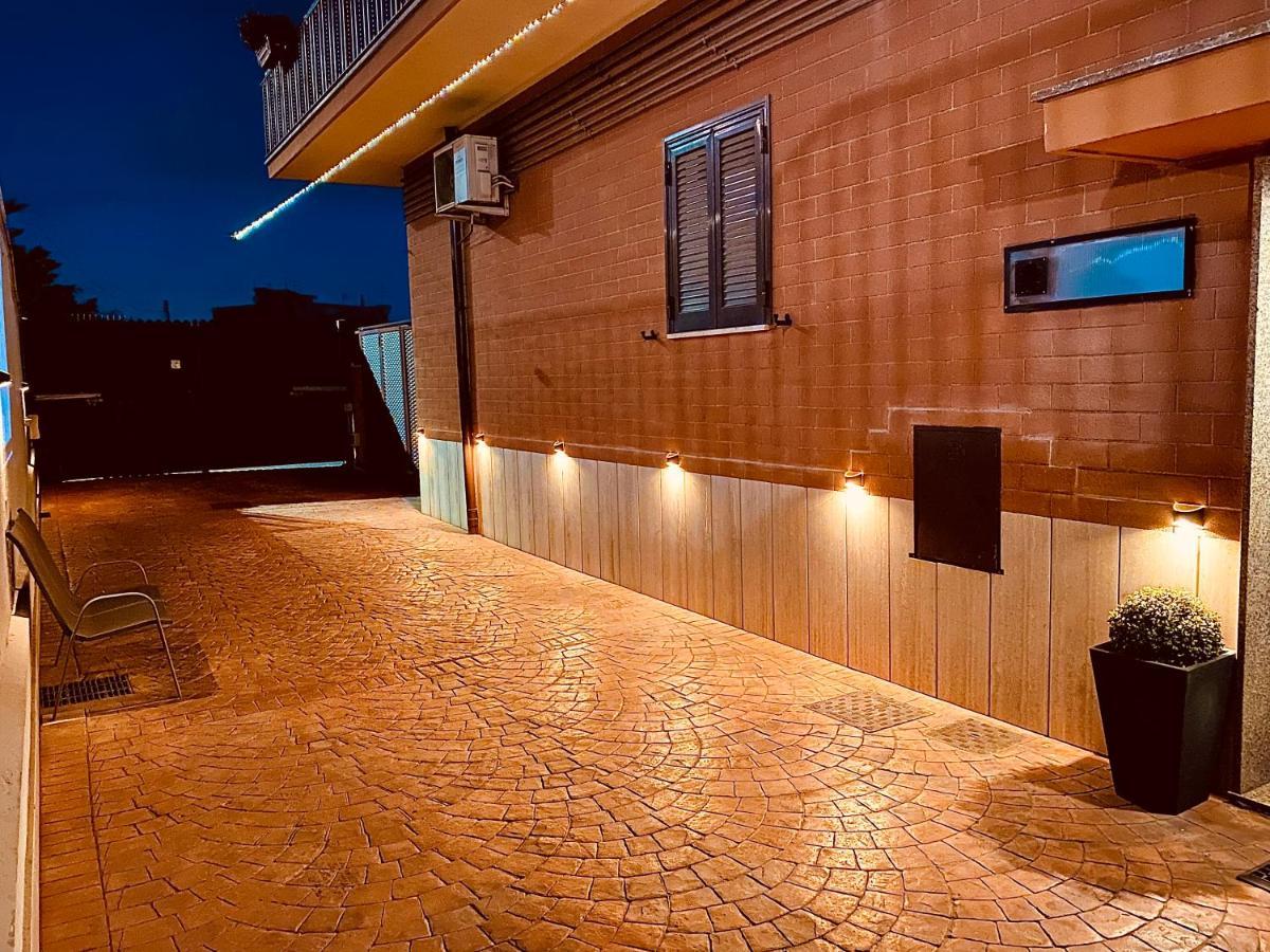Residenza Toraldo Apartment Rome Bagian luar foto