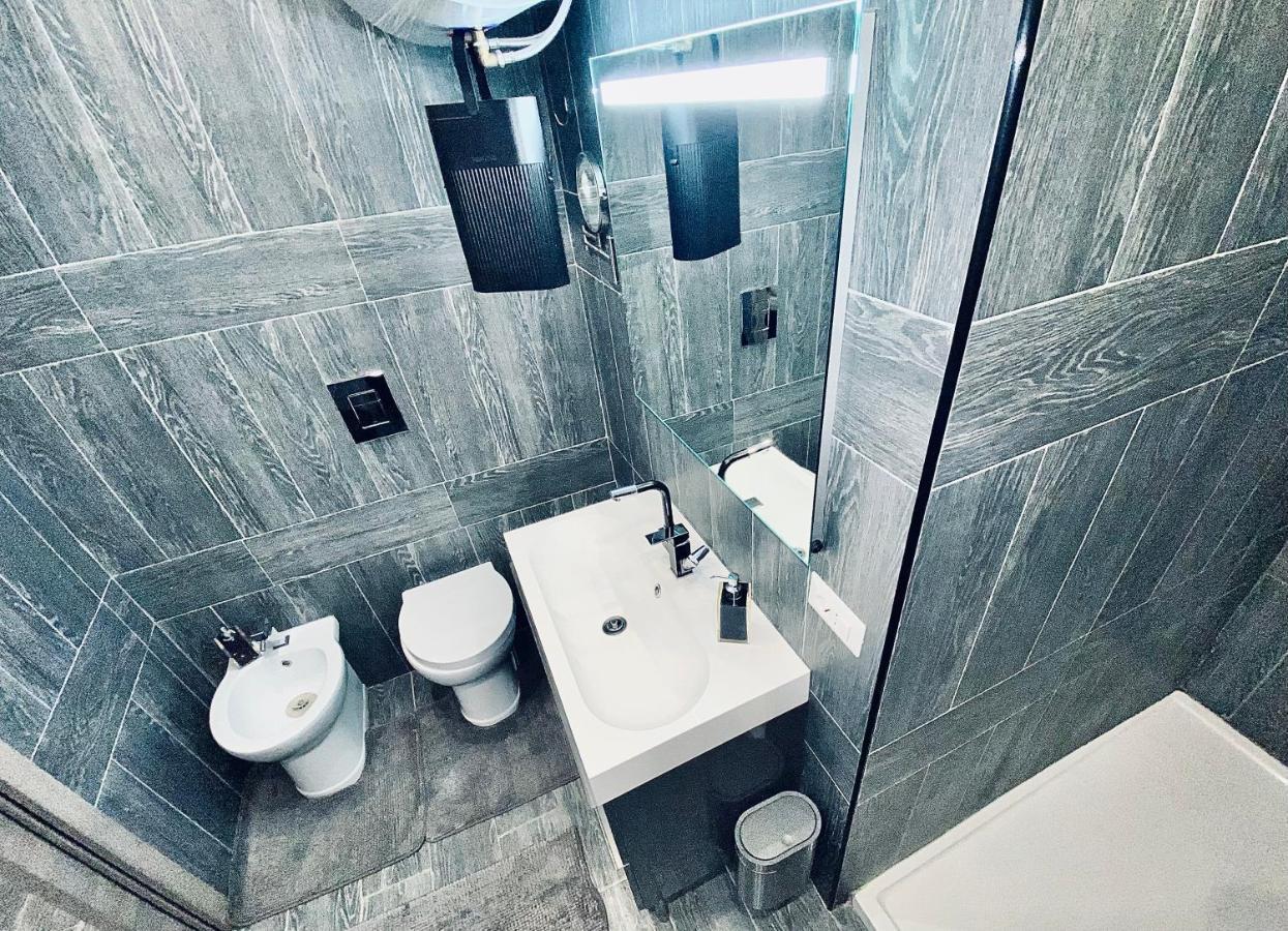 Residenza Toraldo Apartment Rome Bagian luar foto