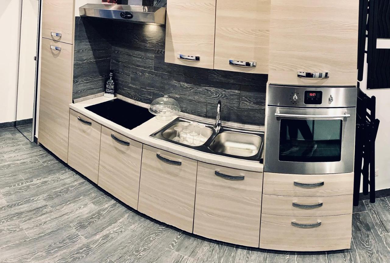 Residenza Toraldo Apartment Rome Bagian luar foto