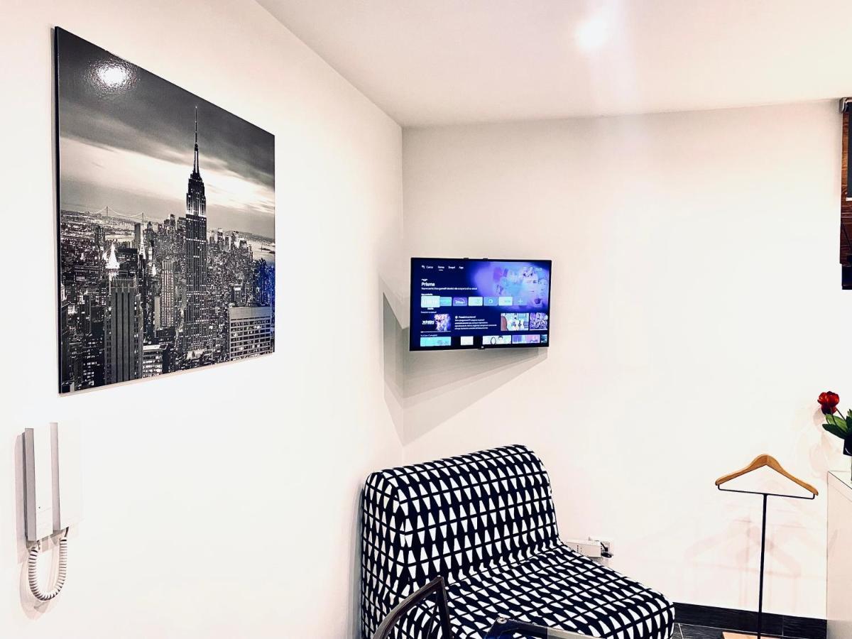 Residenza Toraldo Apartment Rome Bagian luar foto